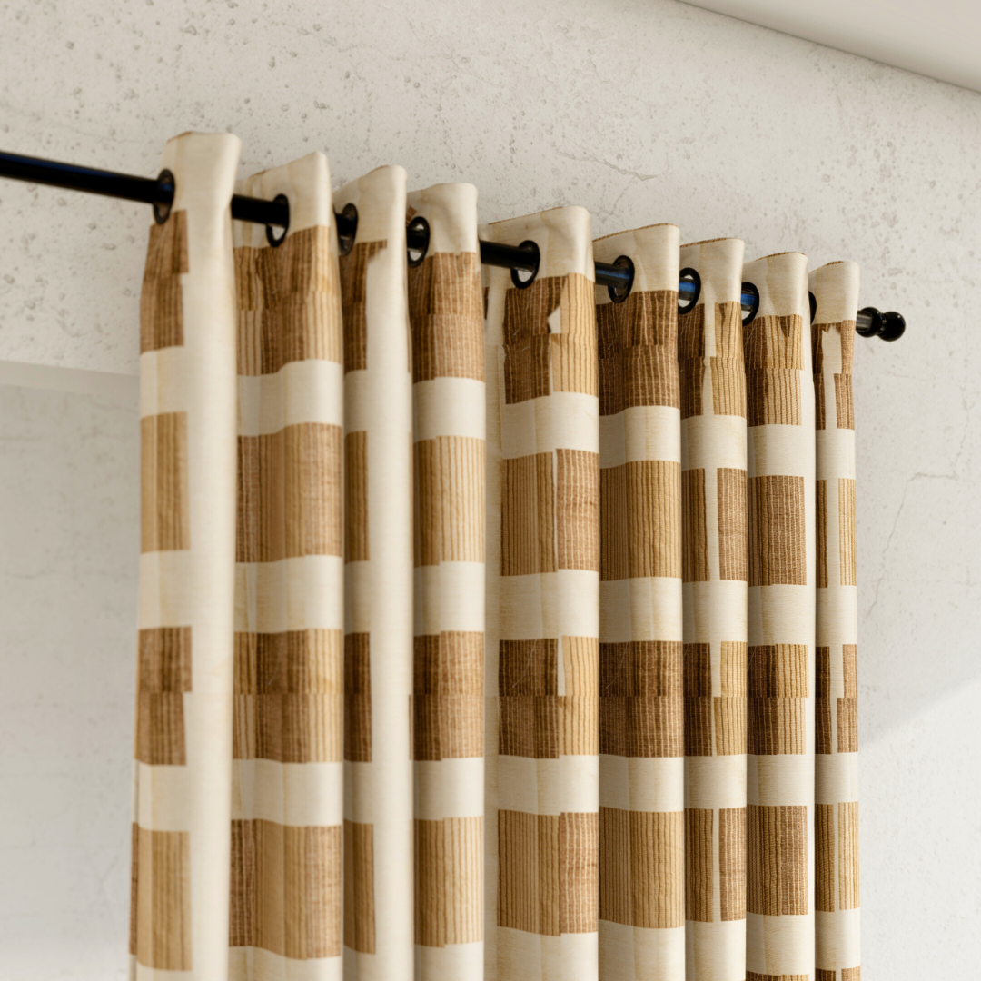 Pack of 2 Curtains - Abstract Design Cream & Brown